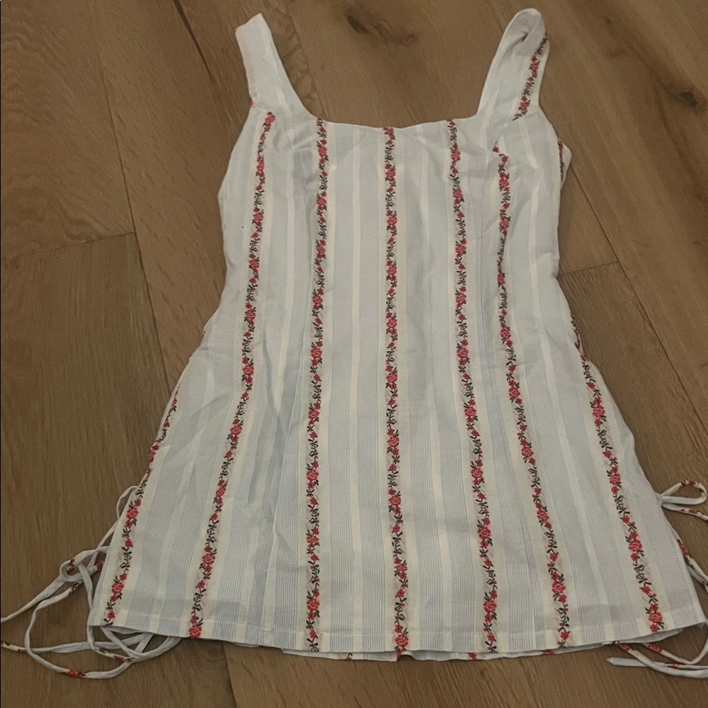 PacSun floral and striped women’s dress